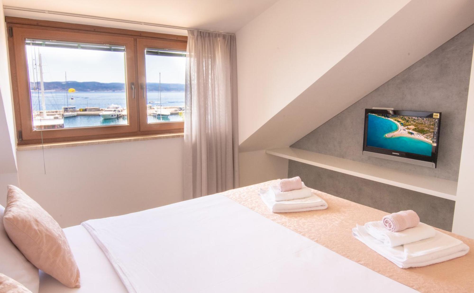 Bed & Breakfast Portun In The Center Baška Voda Εξωτερικό φωτογραφία