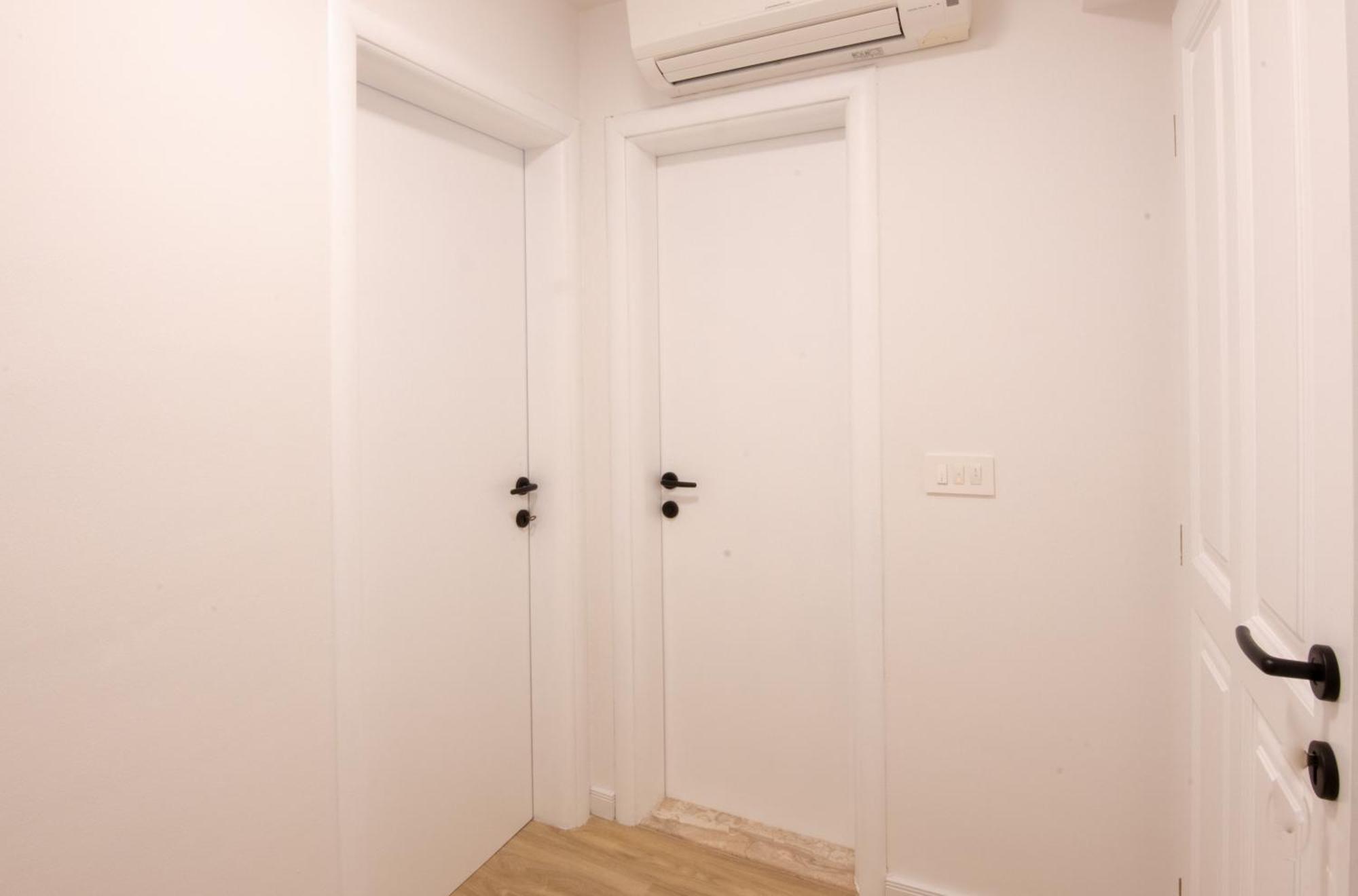 Bed & Breakfast Portun In The Center Baška Voda Εξωτερικό φωτογραφία