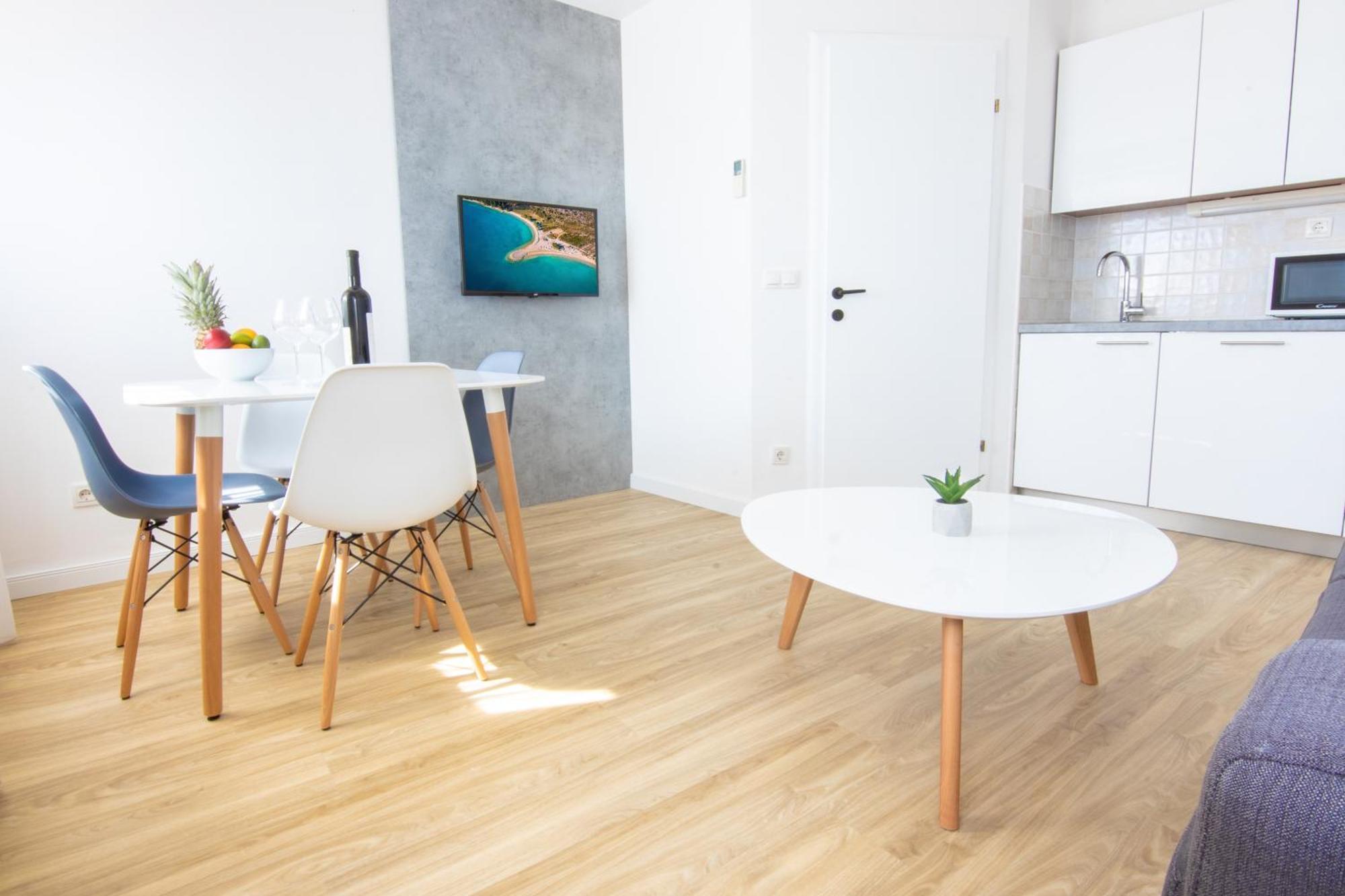 Bed & Breakfast Portun In The Center Baška Voda Εξωτερικό φωτογραφία