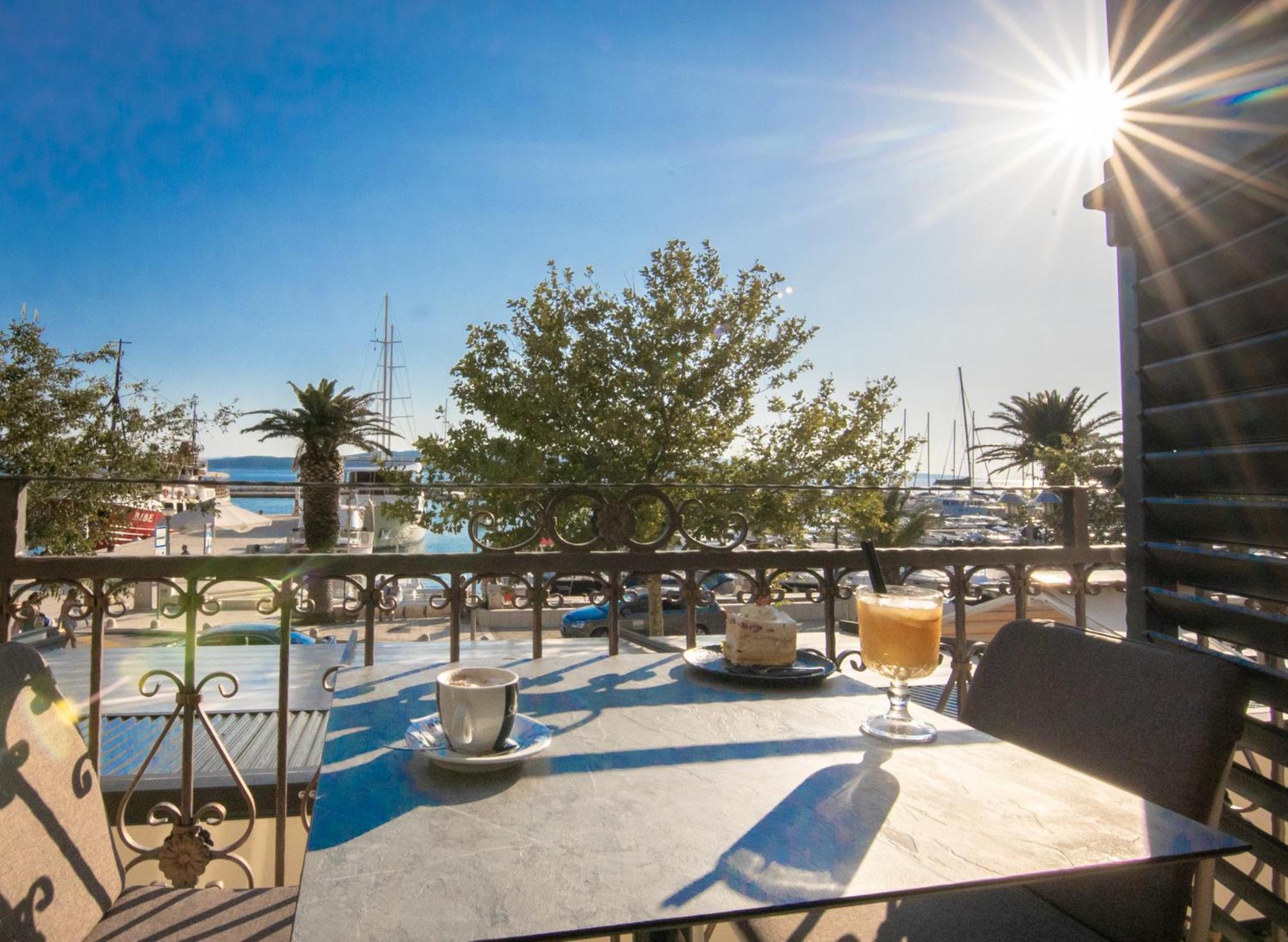 Bed & Breakfast Portun In The Center Baška Voda Εξωτερικό φωτογραφία